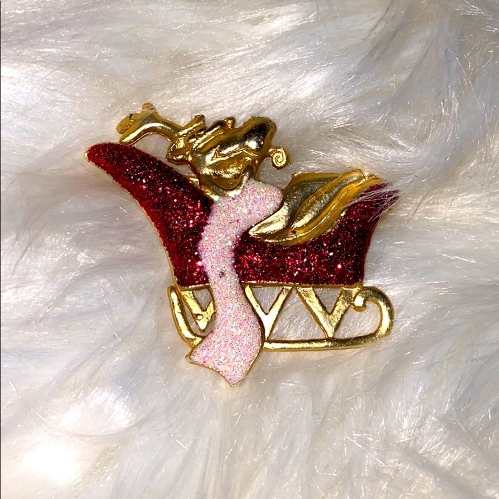 Reindeer Brooch